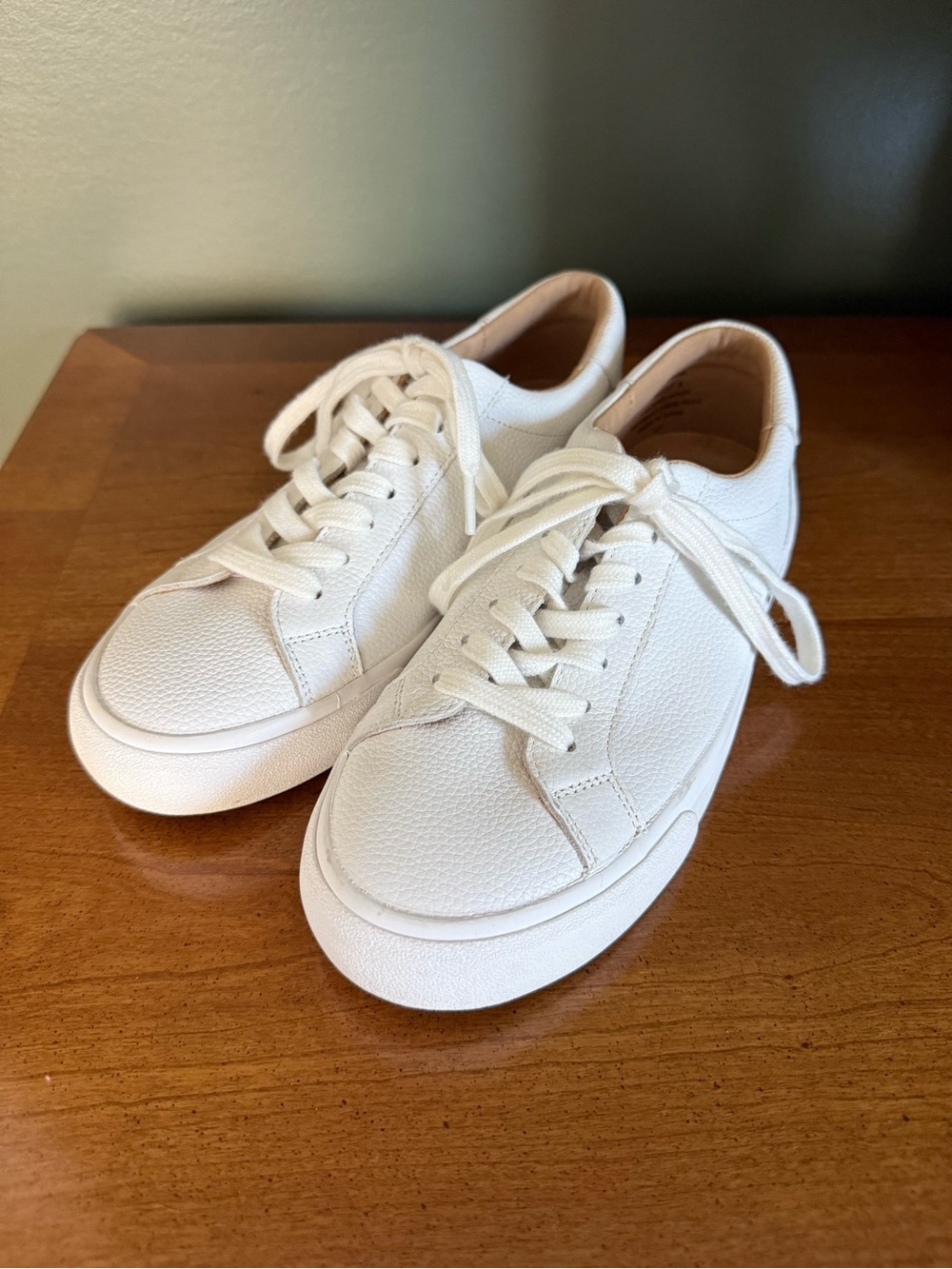 Luck Brand Classic White Low-Top Leather Sneakers - Women's